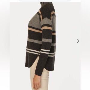 Autumn Cashmere Striped Mock w/ Shirttail in 
Gray Brown Camel Combo Size Small